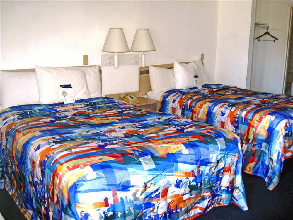 Motel 6-Bishop, Ca Oda fotoğraf